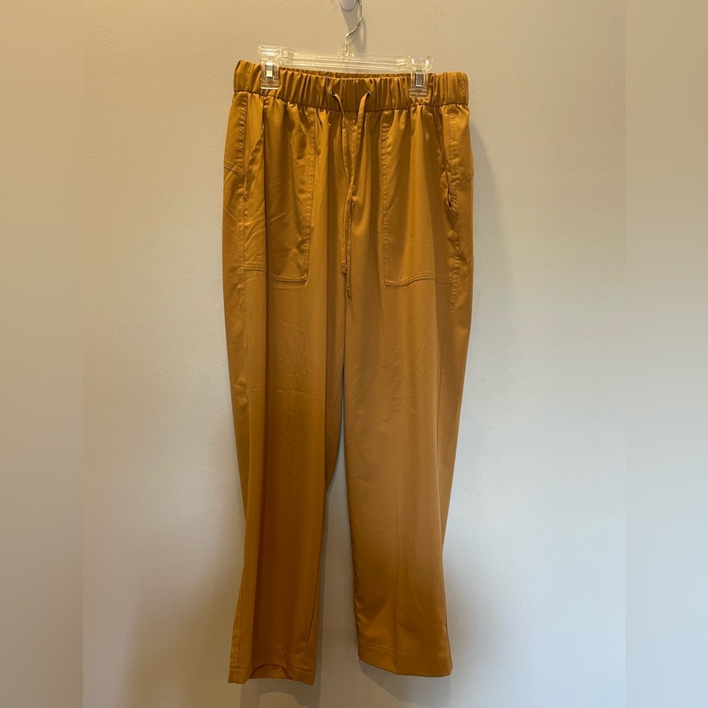 Old navy tan golden athletic pants size small